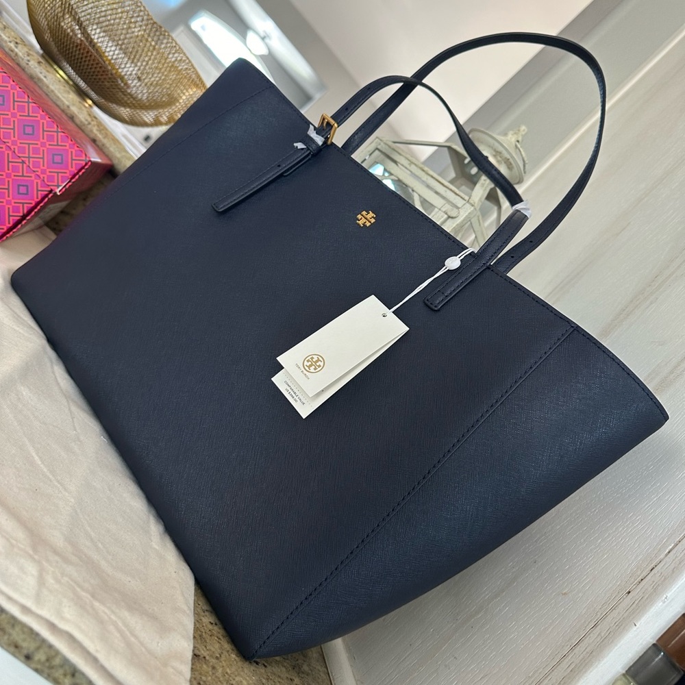 New Tory Burch Emerson large shoulder bag